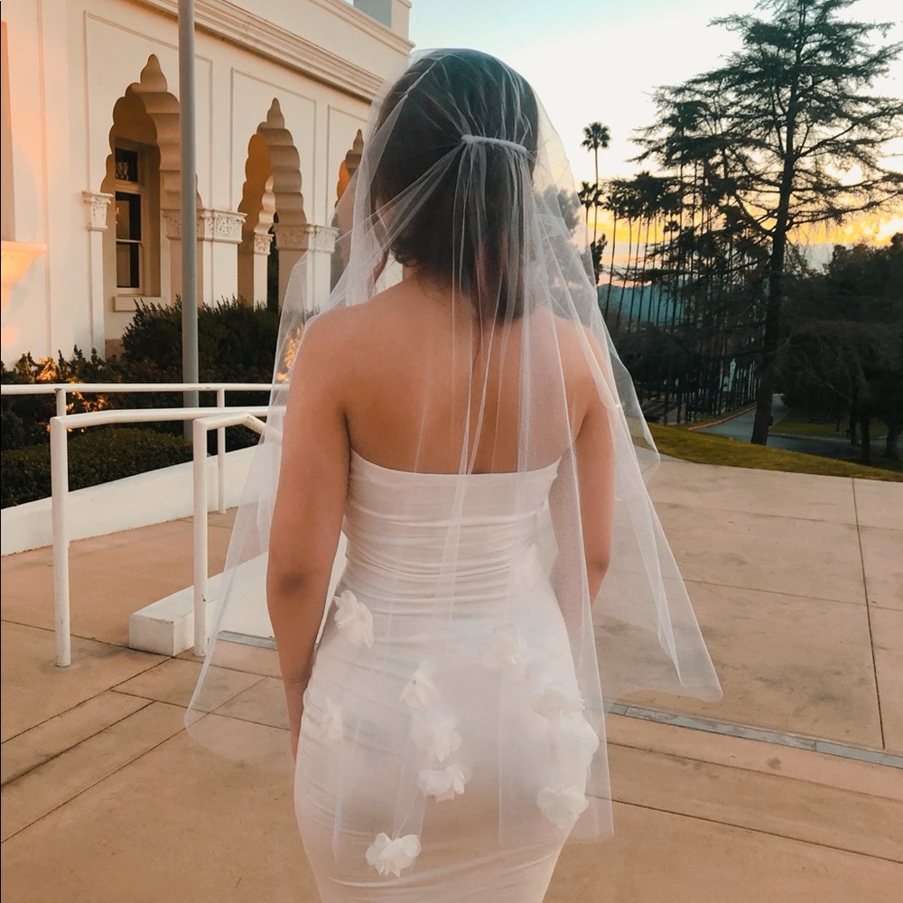 “Romantic Getaway” Veil